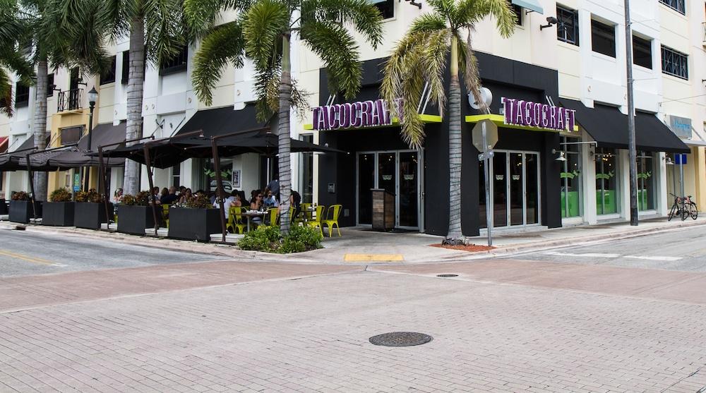 Rodeway Inn South Miami - Coral Gables Ngoại thất bức ảnh
