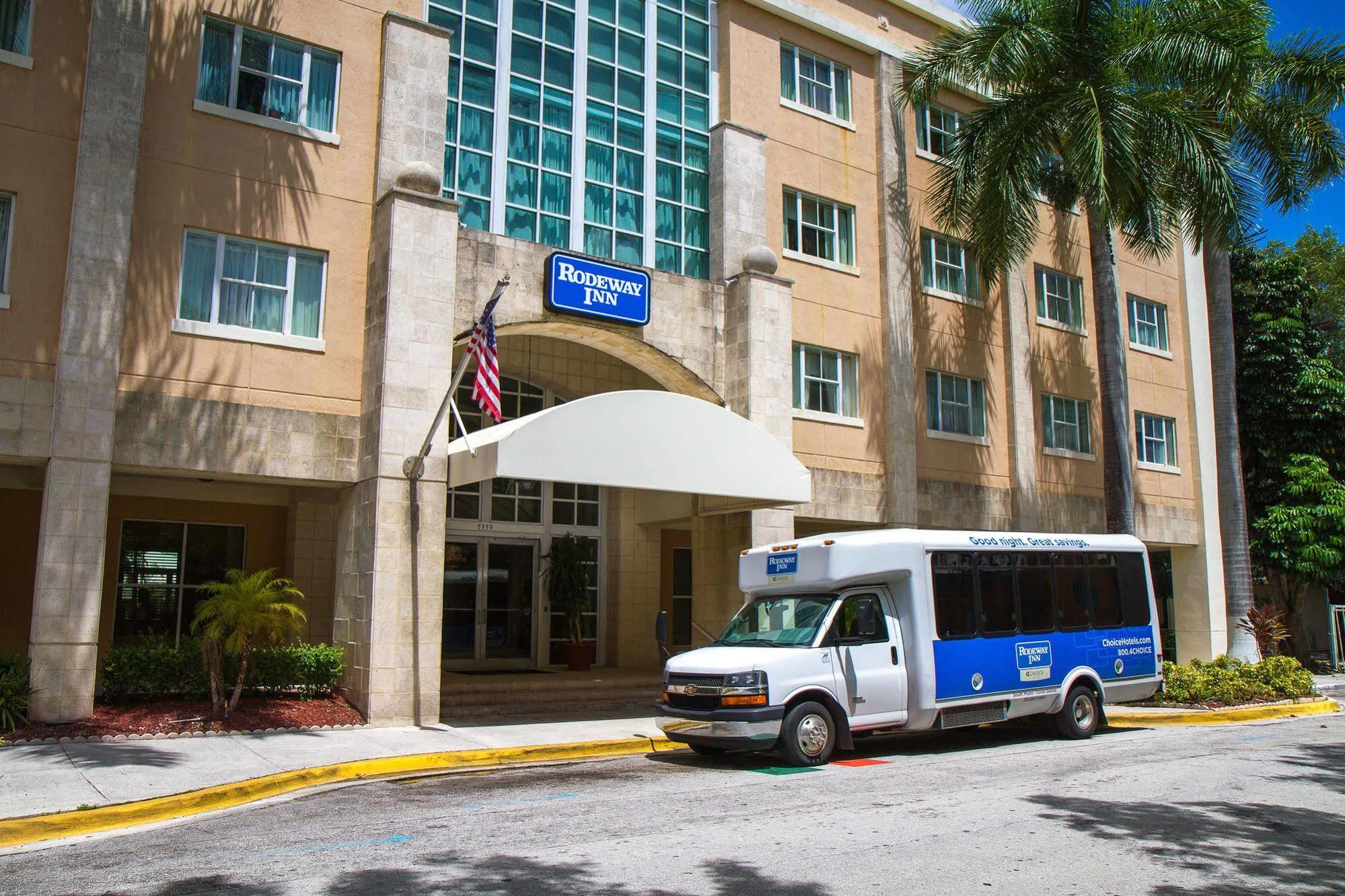 Rodeway Inn South Miami - Coral Gables Ngoại thất bức ảnh